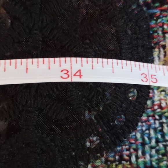 Elegant Black Lace Halter Dress - Picture 9 of 10